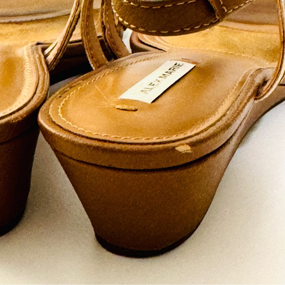 ALEX MARIE Wedge Brown Sandal Sz 7.5 - Picture 8 of 12